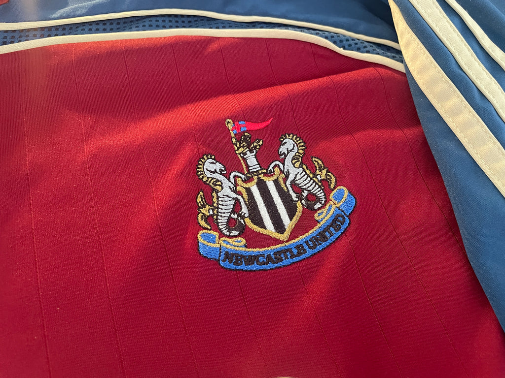 Newcastle United 2006/07 away jersey